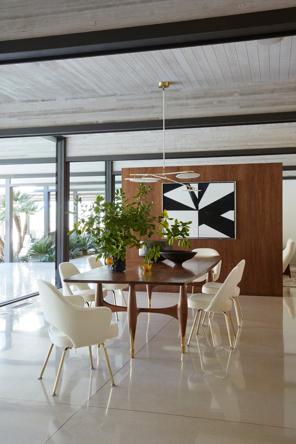 Marmol Radziner: Architectural Dining Rooms For Every Taste